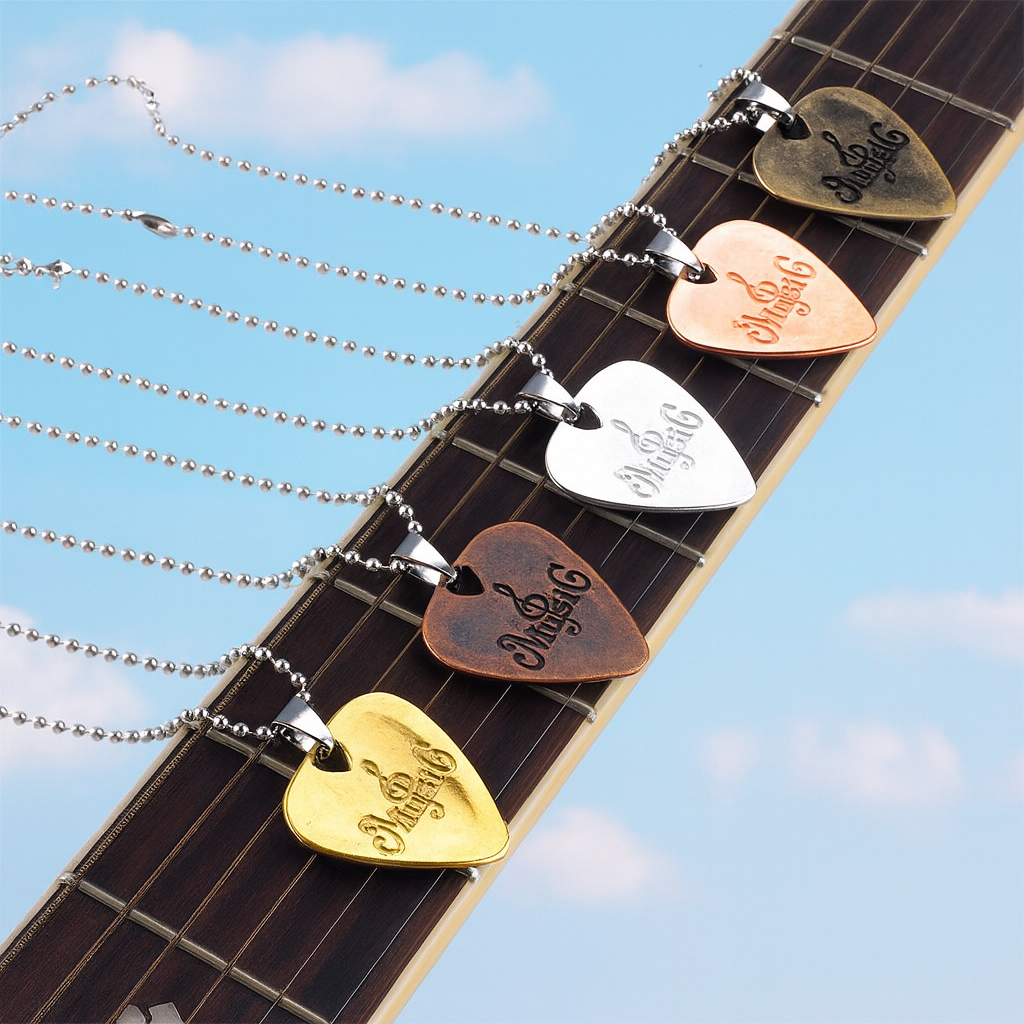 🎸 שרשרת תליון בצורת מפרט – מתנה מושלמת למוזיקאים